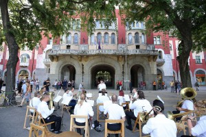 Obeležavanje Dana grada - podizanje zastave Subotice