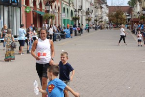 Subotički polumaraton - ulazak na cilj (21 km)