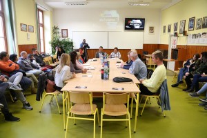 Okrugli sto: Gledamo, da li vidimo - LGBT mladi i zlostavljanje u školama