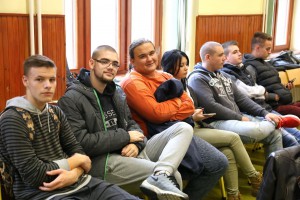 Okrugli sto: Gledamo, da li vidimo - LGBT mladi i zlostavljanje u školama