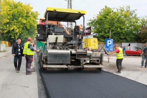 Asfaltiranje ulice Majšanski put