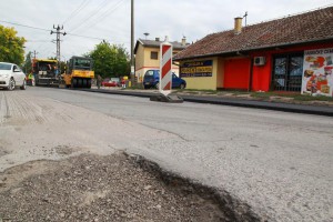 Asfaltiranje ulice Majšanski put