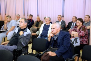 Tribina "Ko krade rad i zemlju? (Čija je zemlja?)"