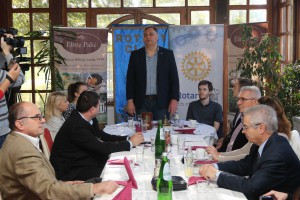 Dodela stipendija Rotari kluba Palić