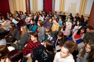 Đaci održali lekciju o Danu primirja