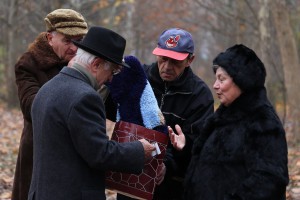 Polaganje venaca na skulturu Josipu Brozu Titu u Mini Jugoslaviji