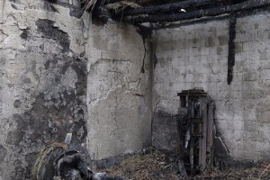 Požar u dvorištu porodičnog gazdinstva Šimona Ostrogonca