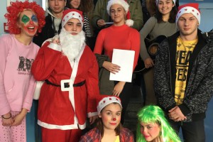 "Nasmejani pajaci" u poseti pedijatrijskom odeljenju