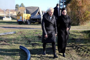 Radovi na izgradnji vodovodne mreže i obnavljanju zgrade MZ Bački Vinogradi