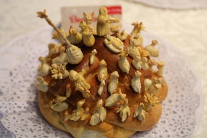 Izlozba Božićnjaka u vestibilu Gradske kuće