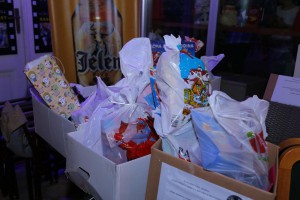 Humanitarna žurka za praznične paketiće