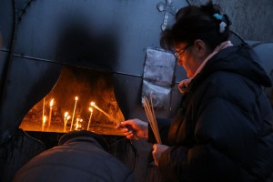 Badnji dan u Subotici - Litija kroz grad, umetnički program i paljenje badnjaka na Trgu