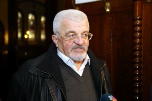 Uručenje ugovora za kupovinu seoskih kuća sa okućnicom