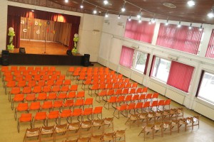 Poseta pokrajinskog sekretara školi povodom završenih radova na ugradnji PVC stolarije