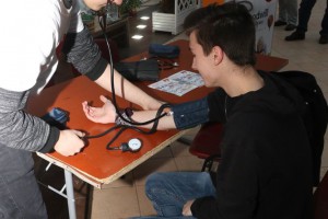 Predavanje učenika Medicinske škole na temu reanimacije