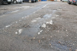 Parking ispred Hale sportova