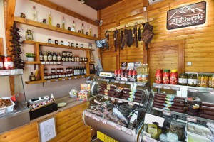 Otvaranje radnje "Zlatiborski kutak"