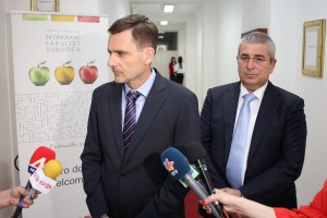 Okrugli sto "Ekonomski, privredni i poslovni aspekti unutrašnjeg dijaloga o KiM"