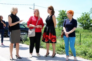 Podela ramazanskih paketa izbeglicama i migrantima u Prihvatnom centru