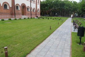 Poseta grupe zamenika šefova misija zemalja članica EU subotičkoj Sinagogi