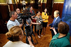 Okrugli sto "Smanjenje poreza i doprinosa - povećanje plata - zaustavljanje iseljavanja radne snage"