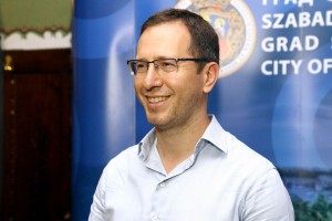 Okrugli sto "Smanjenje poreza i doprinosa - povećanje plata - zaustavljanje iseljavanja radne snage"