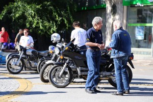 Međunarodni susret i reli oldtajmer vozila - izložba na Trgu