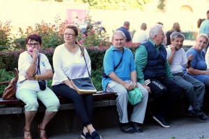 Međunarodni susret i reli oldtajmer vozila - izložba na Trgu