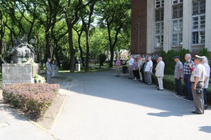 Polaganje venaca povodom Dana borca