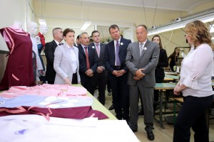 Premijerka i ministri prosvete i lokalne samouprave u poseti HTSŠ