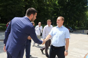 Ministar sporta i omladine u obilasku Hale sportova i Gradskog stadiona