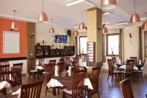 Predstavljamo restoran Dvor