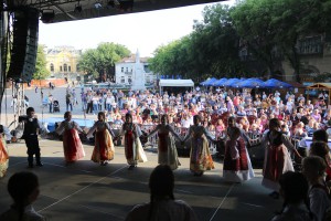Nastup folklornih i plesnih grupa u okviru Zavičajnih dana