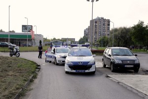 Udes kamiona i autobusa u Bajnatskoj ulici