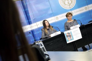 Najava izložbe pod nazivom “Slikom zajedno”