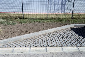 Novoizgrađena parking mesta u Privrednoj zoni MB