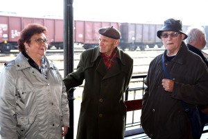 Polaganje venaca na Spomen ploču oslobodiocima Subotice