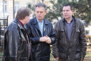 Pomen i polaganje venaca na Spomenik palim junacima