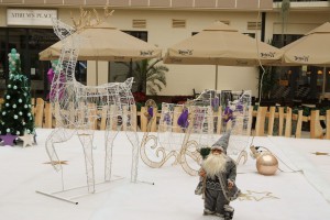 Paketići za decu iz Mreže organizacija za pružanje pomoći osobama sa invaliditetom u Subotici.