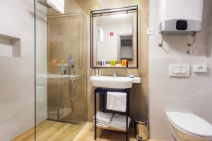 Renovinari hotel "Forum"