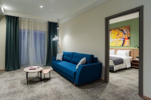 Renovinari hotel "Forum"