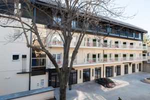 Renovinari hotel "Forum"