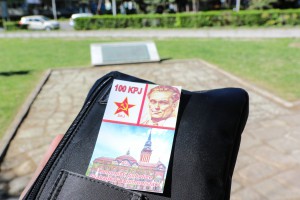 Polaganje venaca na Spomenik "Balada vešanih"