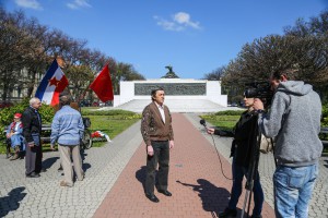 Polaganje cveća povodom jubileja "100 godina borbe komunista Subotice"