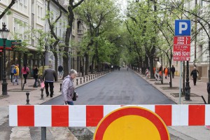 Privođenje kraju radova na rehabilitaciji asfalta u Ulici Dimitrija Tucovića