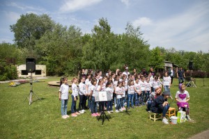 Koncert "Ta draga bića"