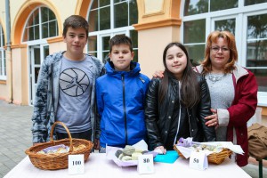 Vašar učeničke zadruge "Mirisna nota"