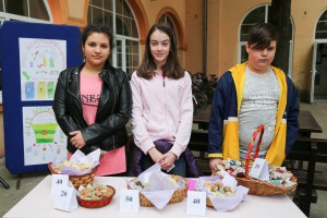 Vašar učeničke zadruge "Mirisna nota"