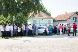 Poseta ministra i pokrajinskog sekretara poljoprivrednom gazdinstvu na Bikovu