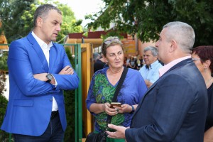 Poseta ministra Udovičića školi i ŽOK "Spartak"